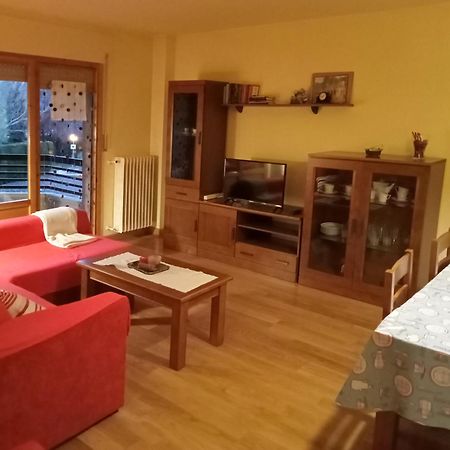 Apartamentos Biescas 3000 エクステリア 写真